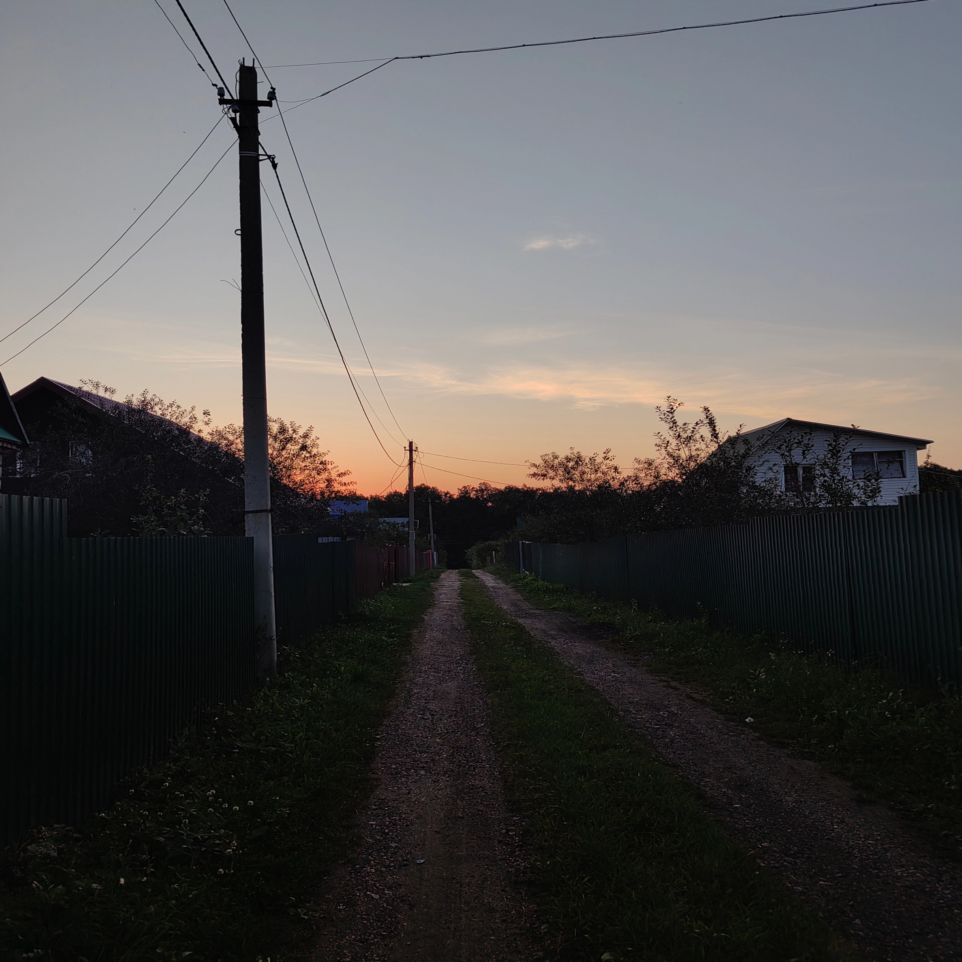 track cover