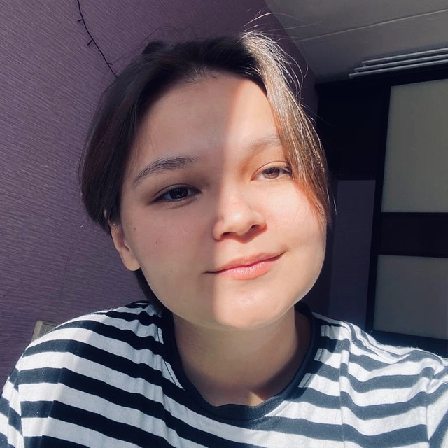 Илона Василова